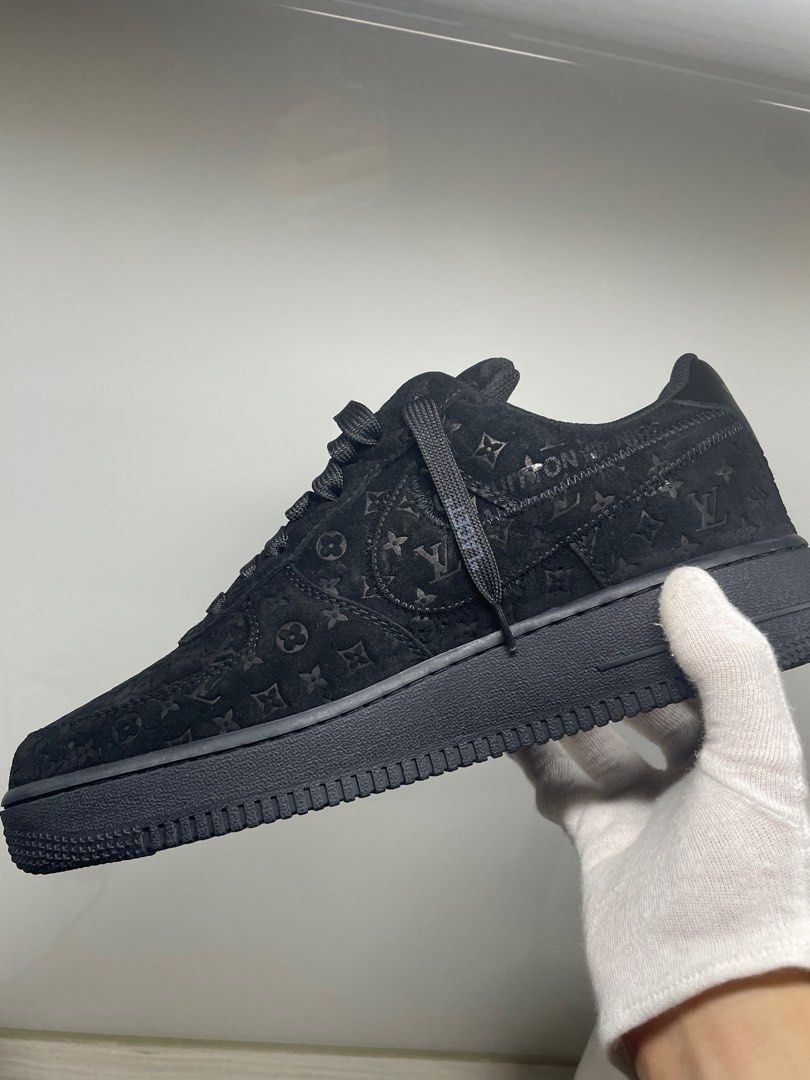 Louis Vuitton X Nike Air Force 1 low sneakers ( Black ) US 9, Luxury,  Sneakers & Footwear on Carousell
