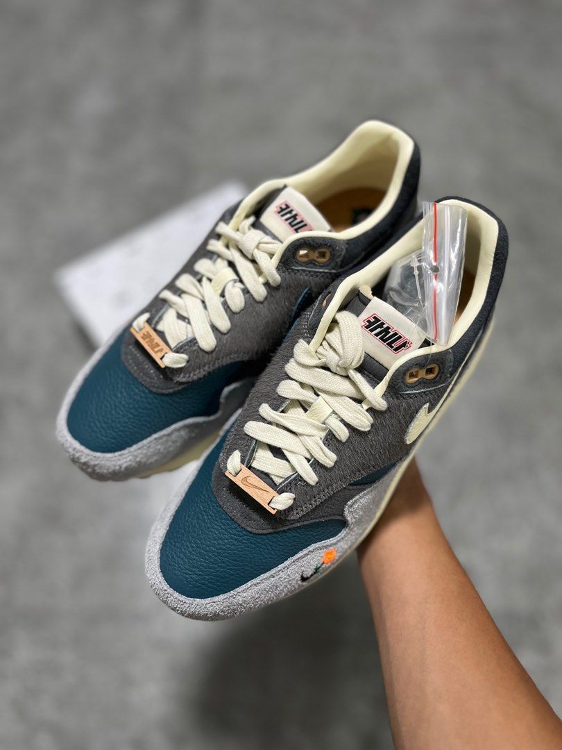 Nike air max sales 1 duck canvas carhartt