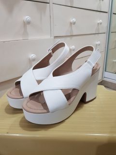 (Category: ) located in . Submitted by cgenerao (Listing ID 1261679768, Image 1). Description: .