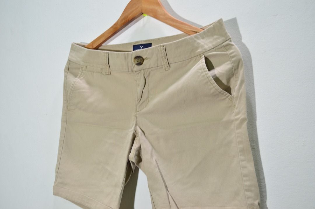 American Eagle Outfitters Bermuda Shorts 2024