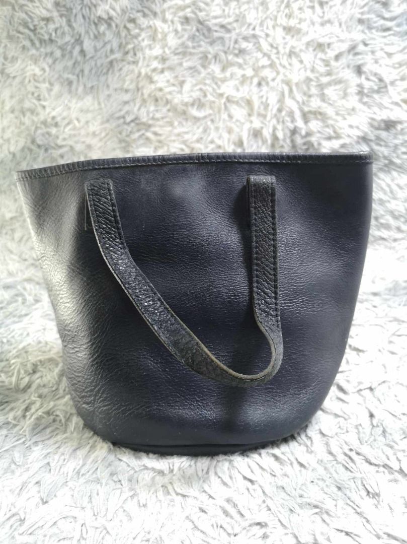 Black Bucket Leather Bag, Women's Fashion, Bags & Wallets, Tote Bags on ...