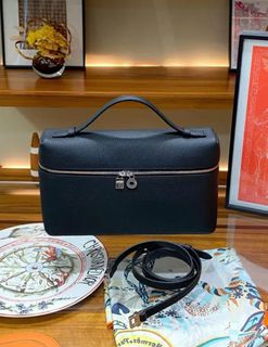 (Category: ) located in . Submitted by joli_shopper (Listing ID 1261616776, Image 1). Description: .