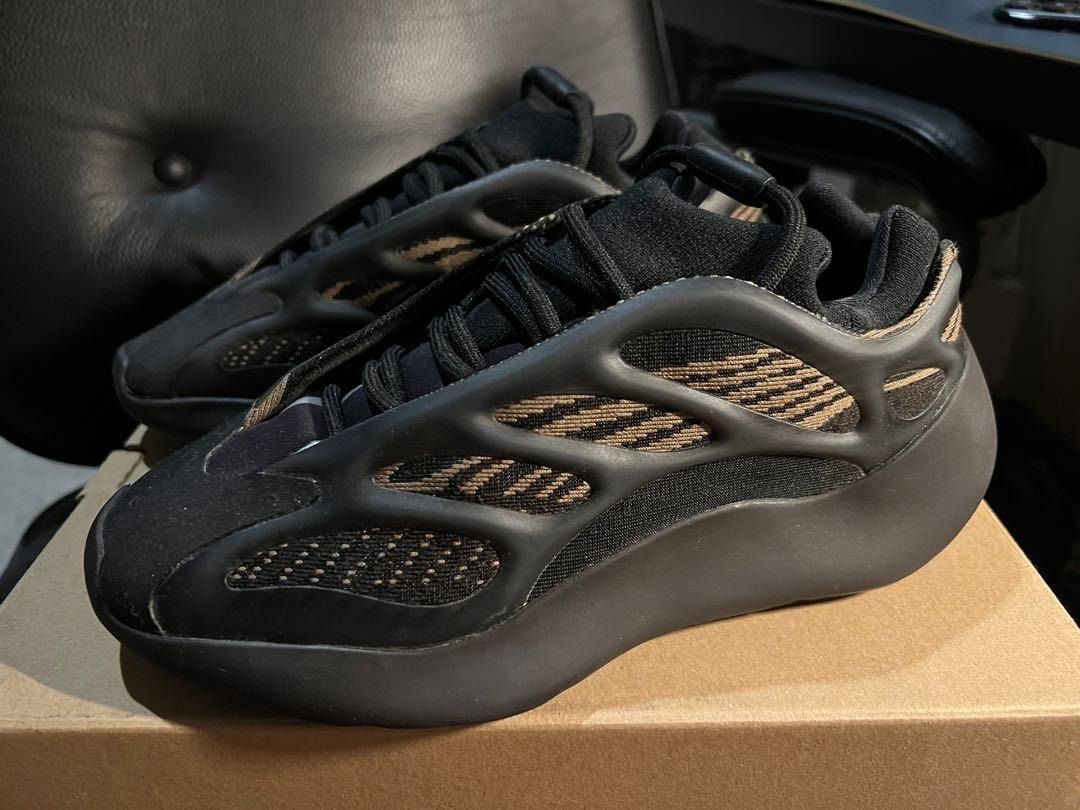 adidas gazelle silver green womens Adidas Yeezy 700 V3 'Clay Brown'