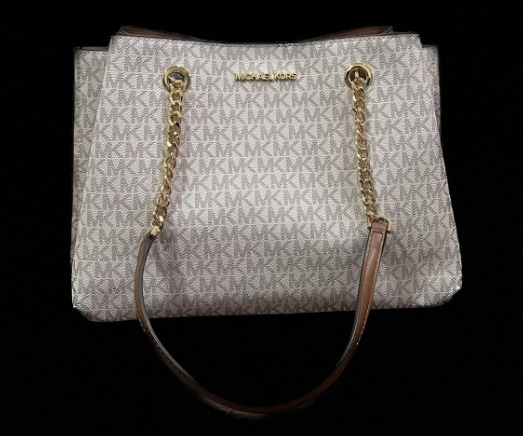 Brand New: Michael Kors Teagan Large Shoulder Bag In Signature, Luxury ...