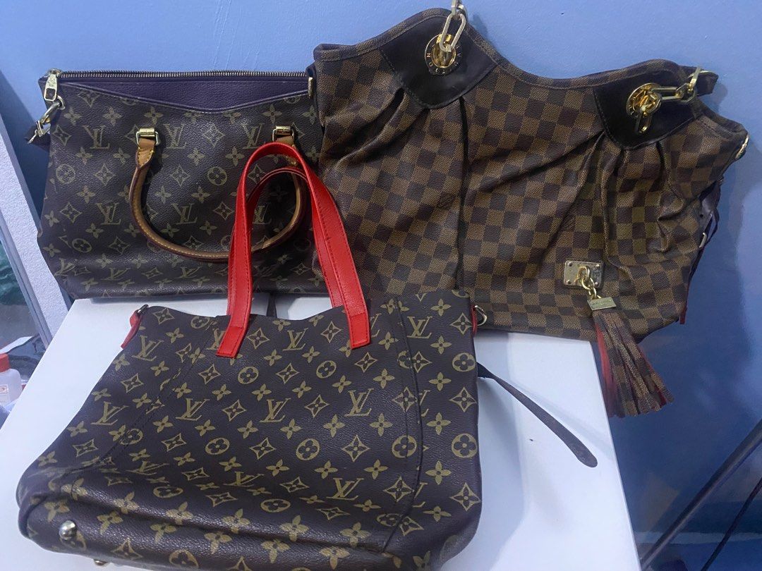 OFFER ❗❗BAGPACK LV BUNDLE, Luxury, Bags & Wallets on Carousell