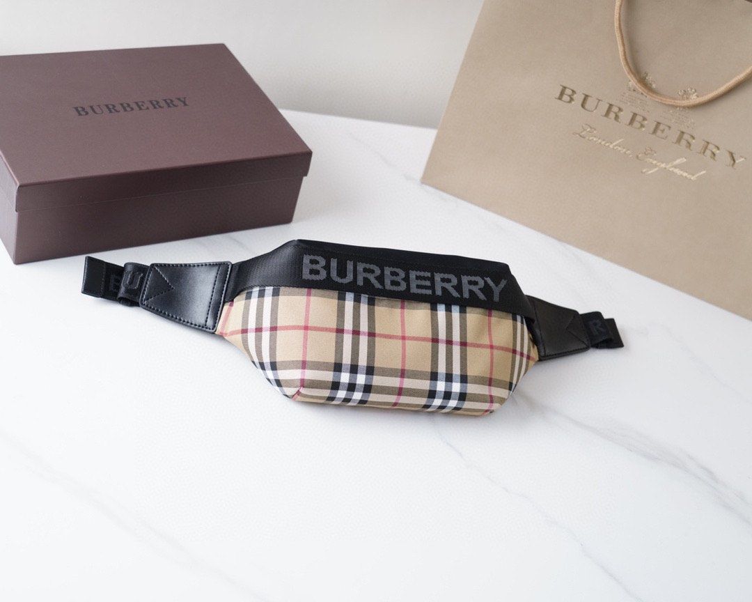 Burberry Pouch Bag Clearance Stock Men s Fashion Bags Sling