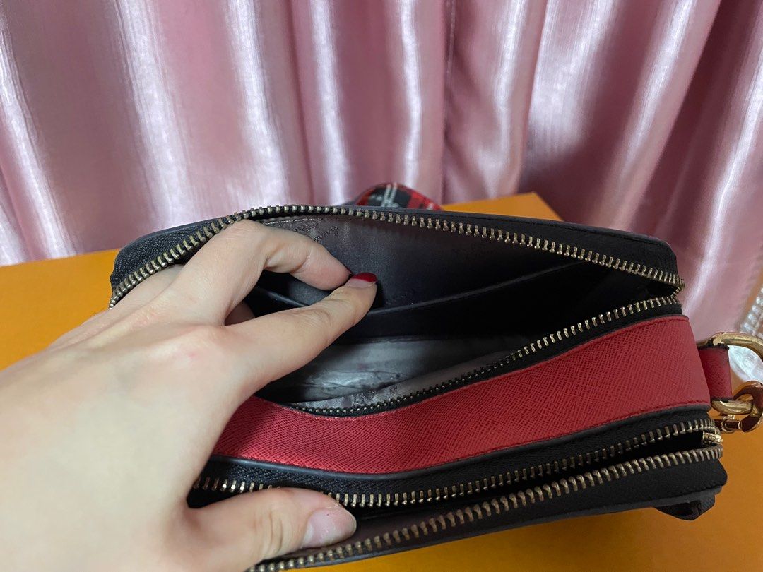 Camera bag like Marc jacobs Women s Fashion Bags Wallets