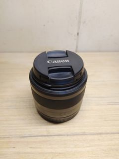 Canon EF-M Lens 15-45mm F/3.5-6.3