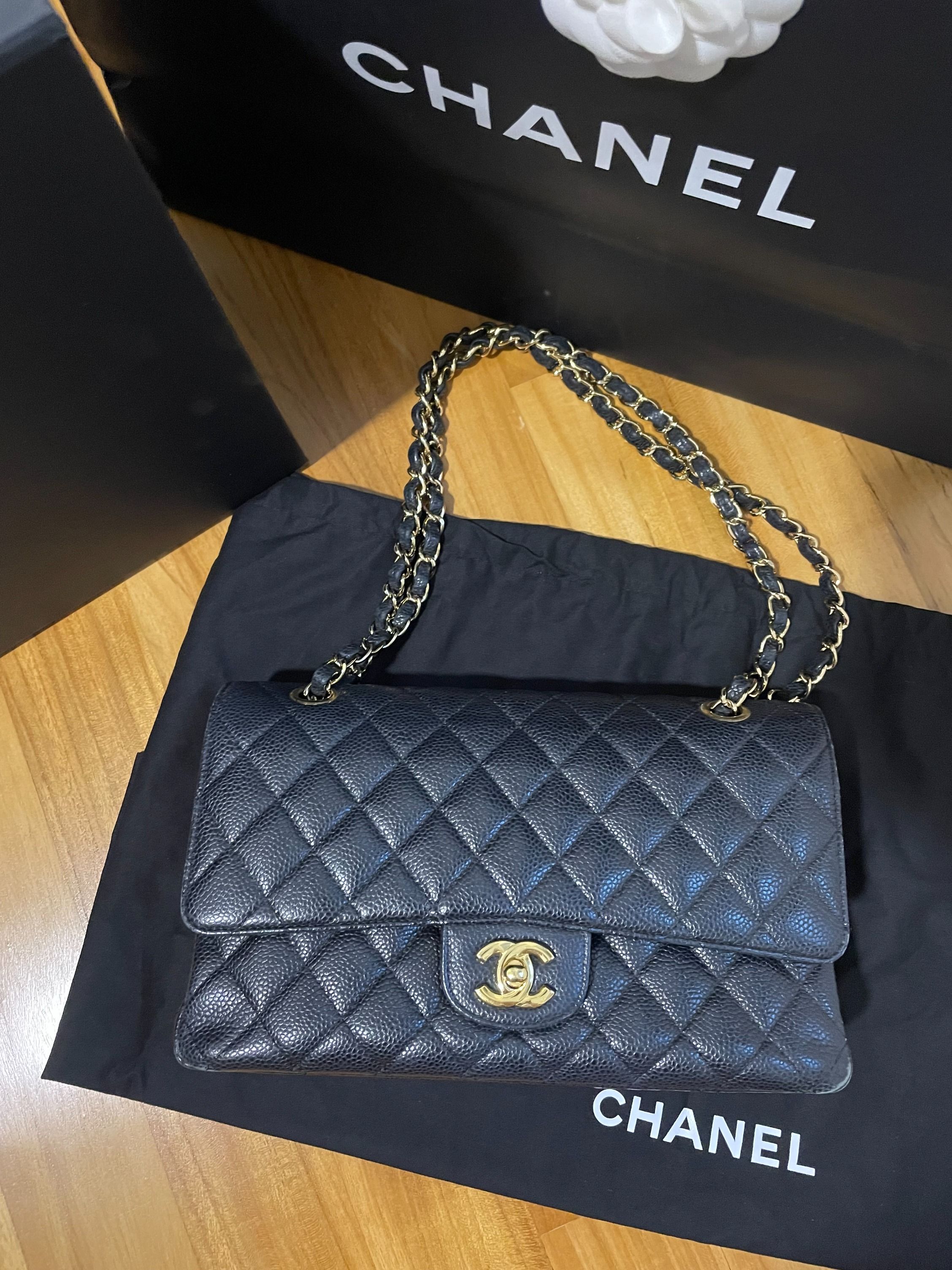 Chanel Classic Small Double Flap 21A Gray/Grey Quilted Caviar with