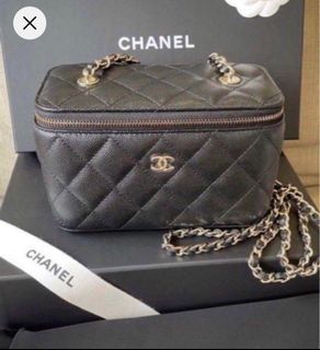 Chanel 22K Pink Hobo, 預購- Carousell