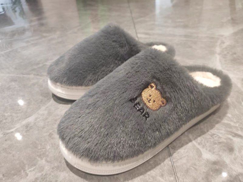 Mens bear best sale slippers