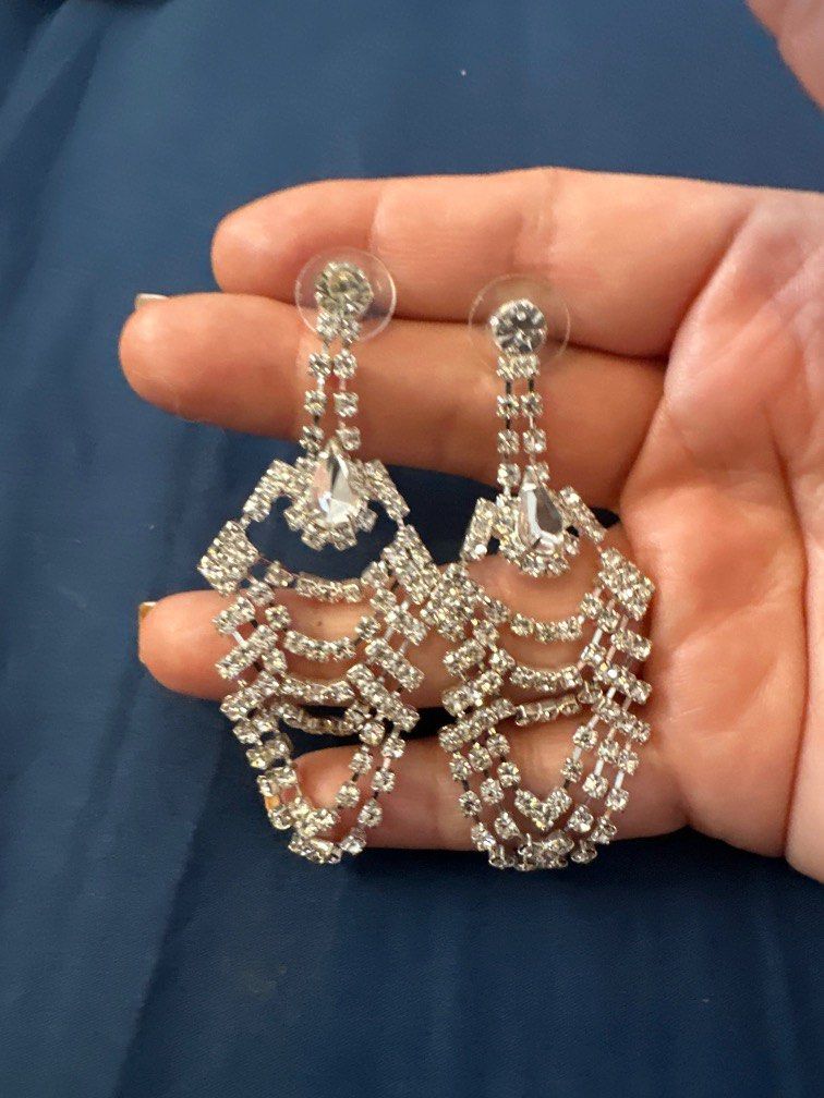 Dangler earrings clearance