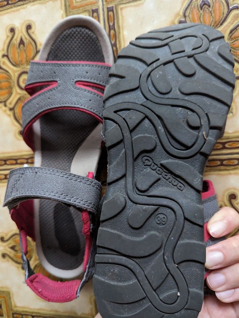 Decathlon Sandals, Women's Fashion, Footwear, Flats & Sandals on Carousell