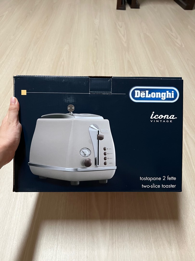 Delonghi bread toaster, TV & Home Appliances, Kitchen Appliances, Ovens