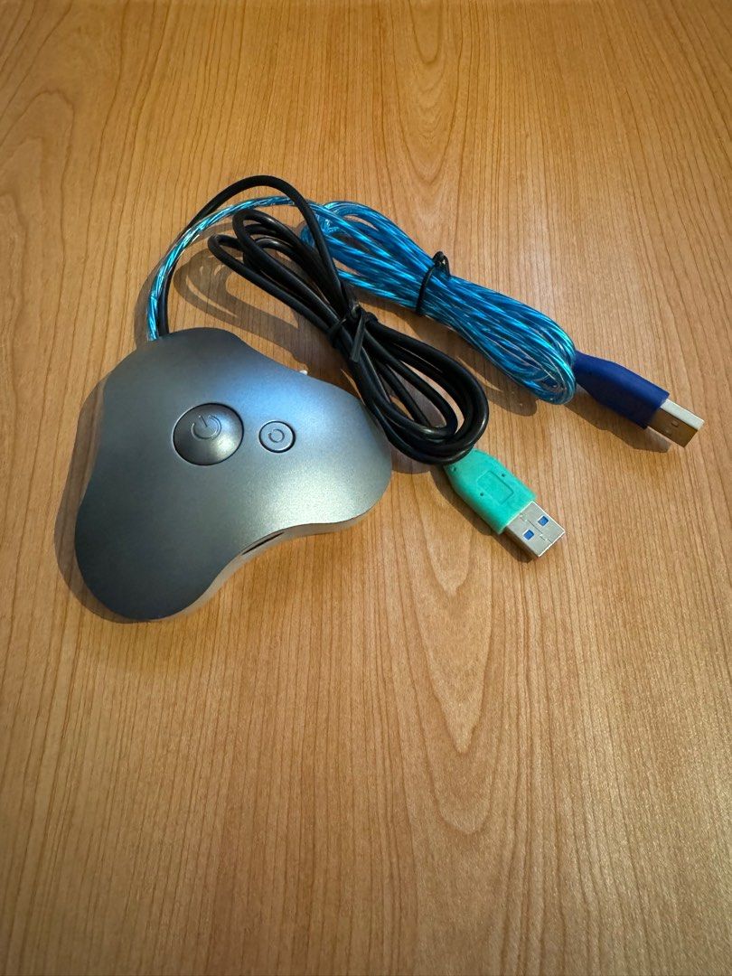 Desktop computer / Mining machine switch (Category: Computer Parts) located in Singapore. Submitted by neonevangelion (Listing ID 1261693942, Image 1). Description: Never used, bought it for a mining rig. .