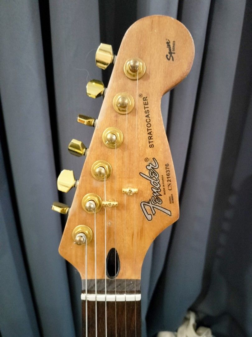 Fender stratocaster squier series on sale made in korea