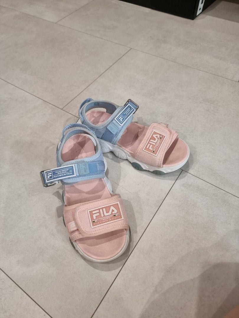 FILA girls sandals with magnetic clips on