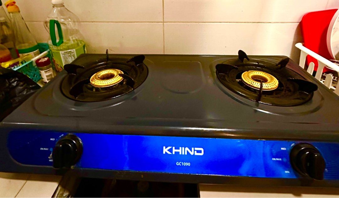 Gas tank with free stove, Furniture & Home Living, Kitchenware