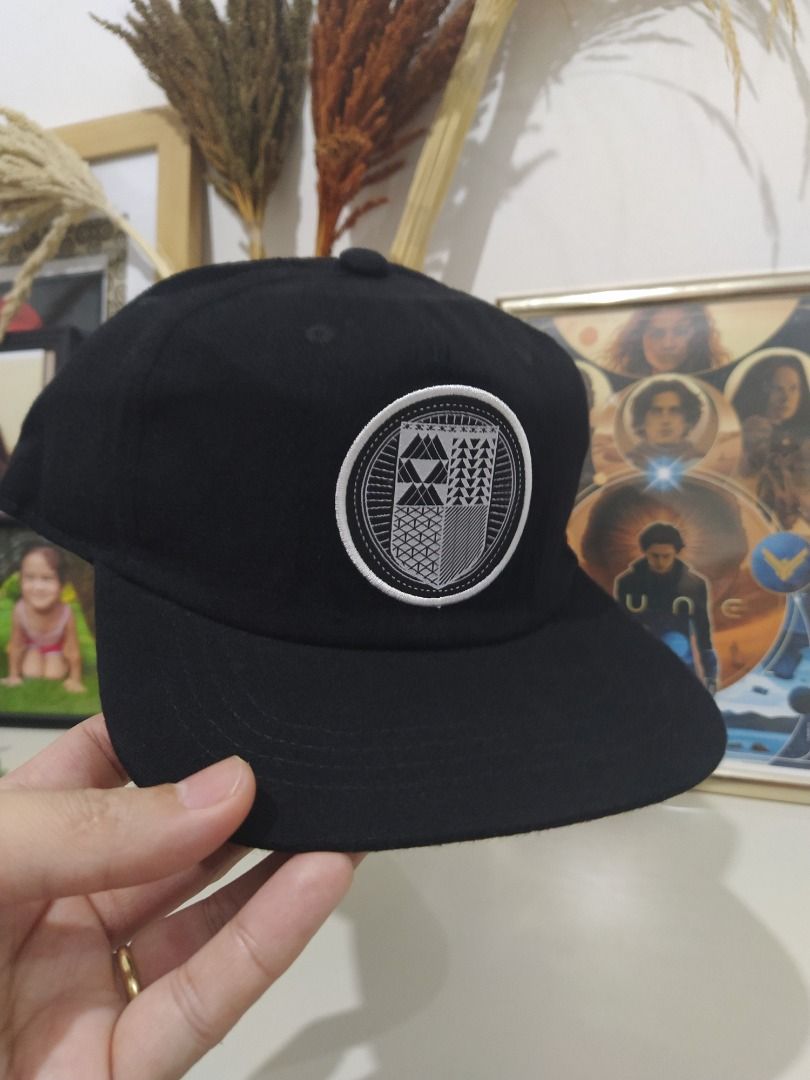 Guardian Crest Hat (Category: Caps & Hats) located in Pasay City. Submitted by capnmoore (Listing ID 1261510005, Image 2). Description: Guardian Crest Hat Brand New Caps are on a discounted price until December 26 Payment BPI/Gcash Shipping thru LBC Lalamove for nearby areas.