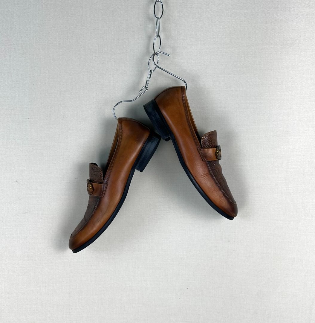 Gucci Lion head Brown Leather Derby Shoes