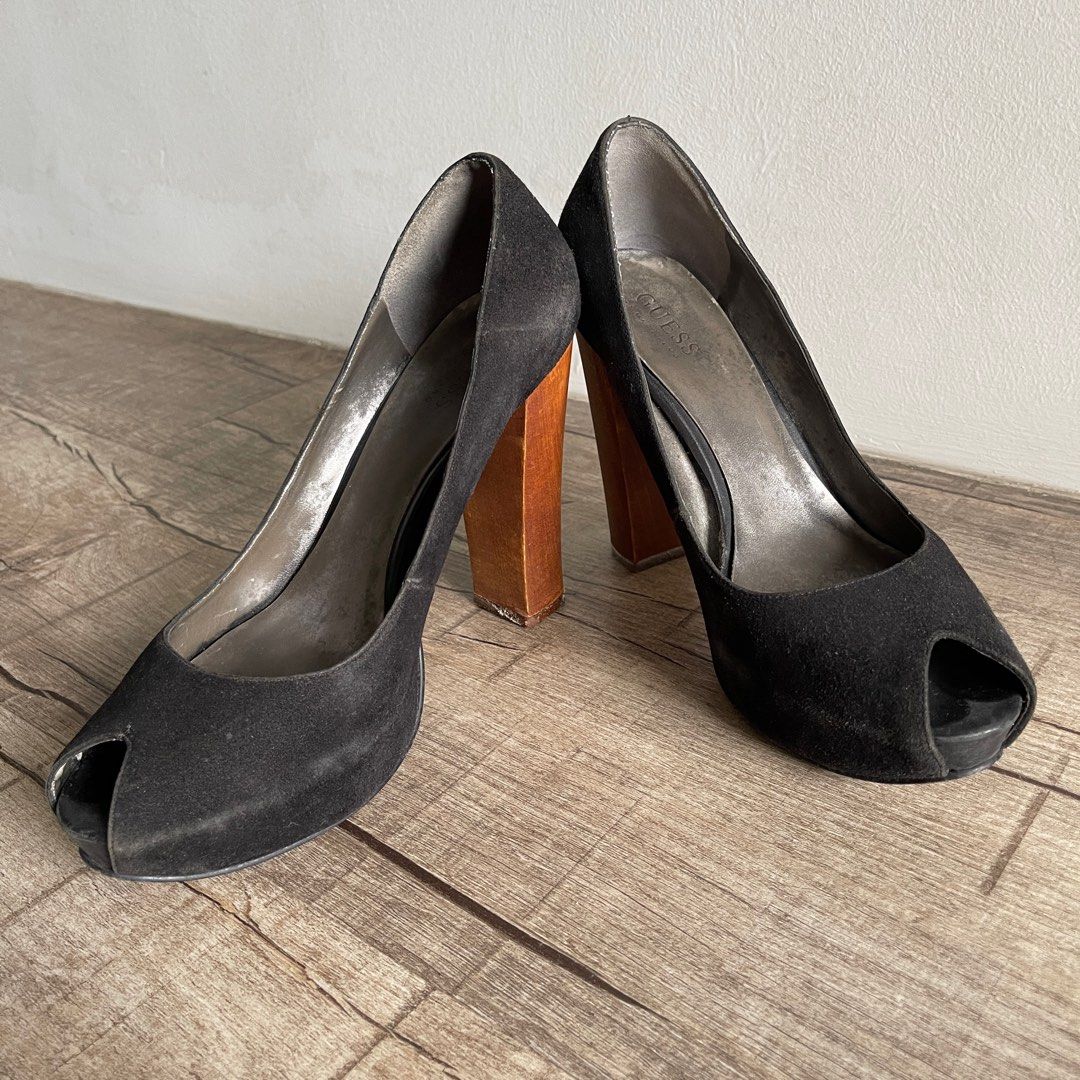 Guess black hotsell suede heels