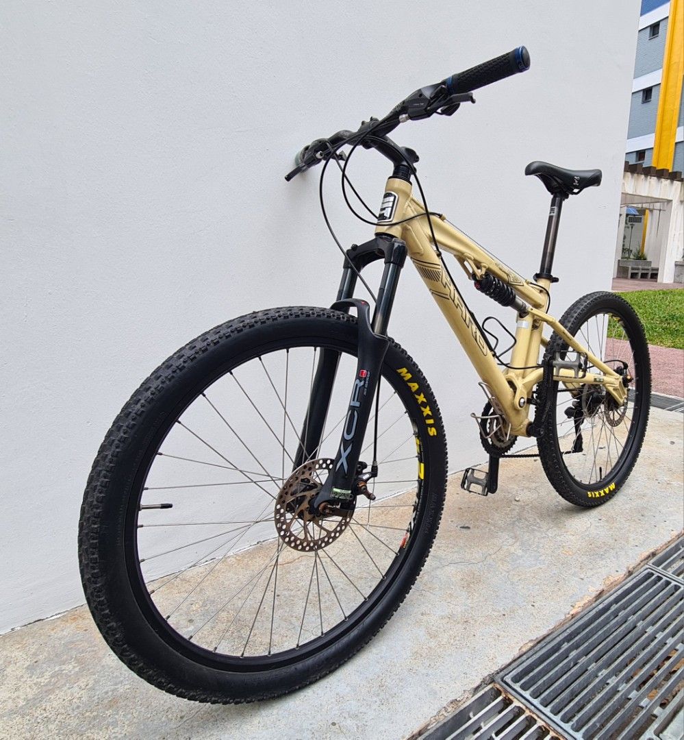 Haro R1 full sus 26