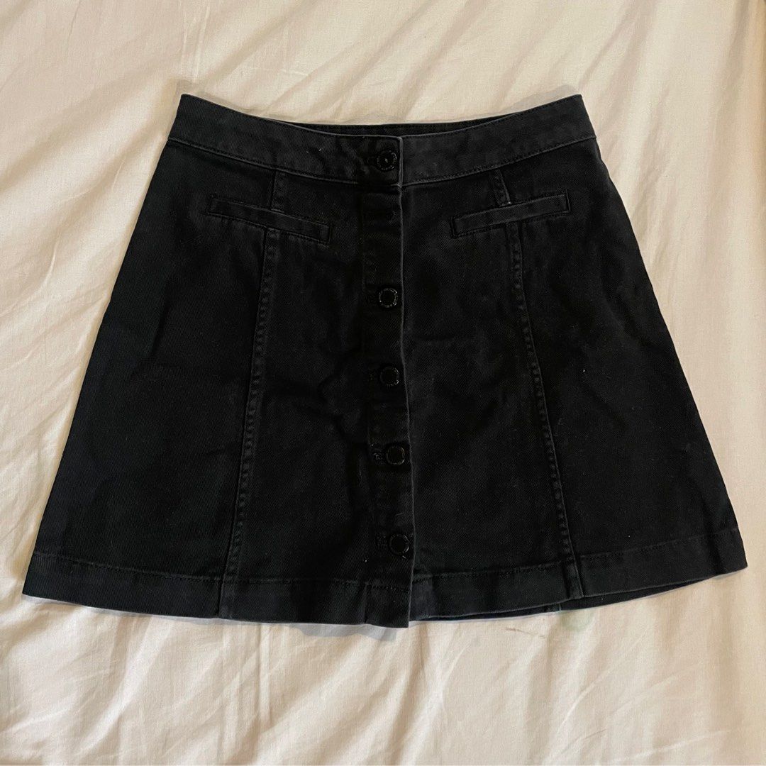 H M black denim skirt Women s Fashion Bottoms Skirts on Carousell