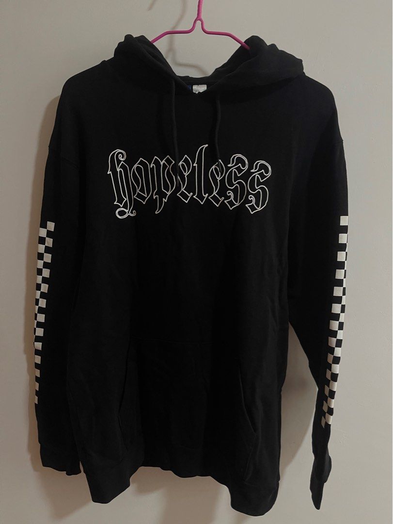 Hooded top discount with a motif