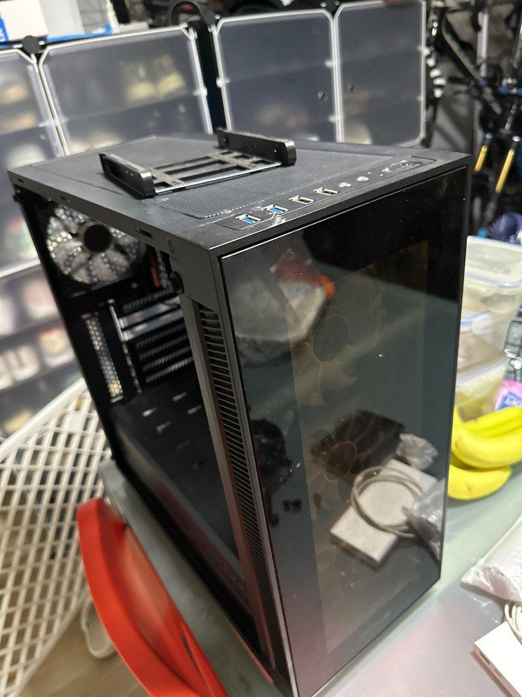 I5 8600k mobo top
