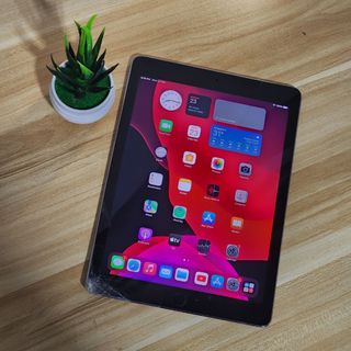 (Category: ) located in . Submitted by device.enthusiasts (Listing ID 1261653532, Image 1). Description: .