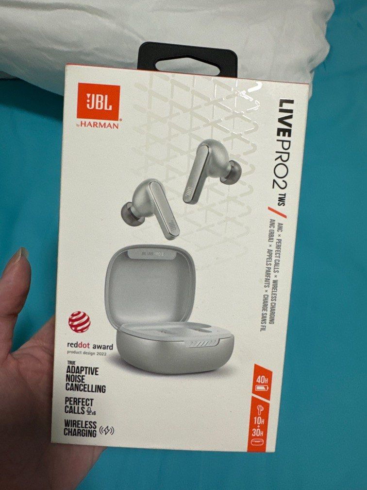 BNIB JBL LivePro2 TWS Audio Earphones on Carousell
