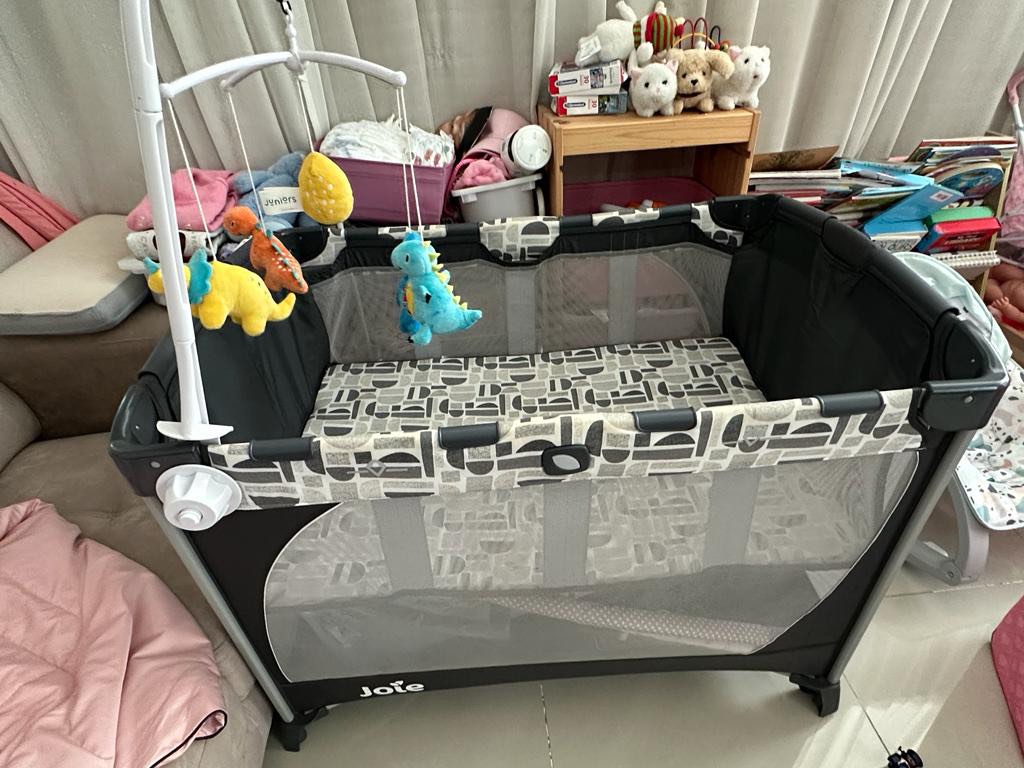 Joie Travel Cot Commuter, Babies & Kids, Baby Nursery & Kids Furniture, Cots & Cribs on Carousell