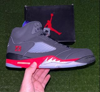 Air Jordan  Retro GS 'Win Like '', Luxury, Sneakers & Footwear