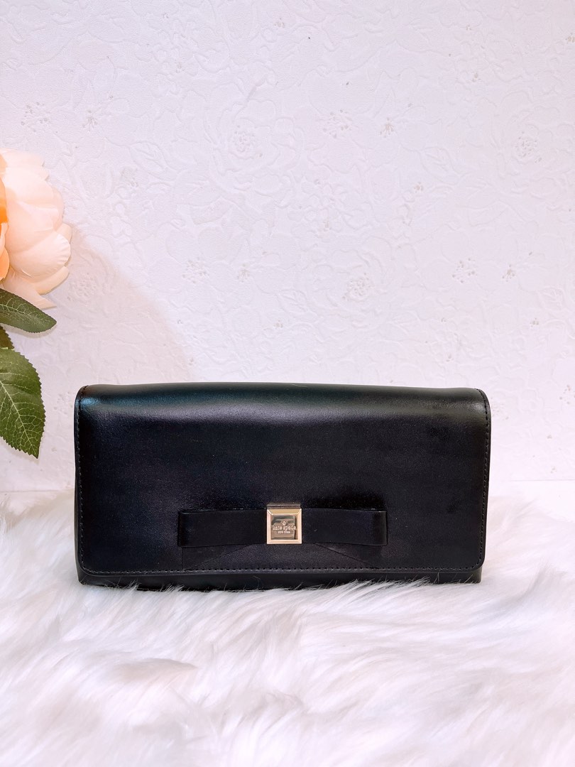 Kate spade top leather clutch