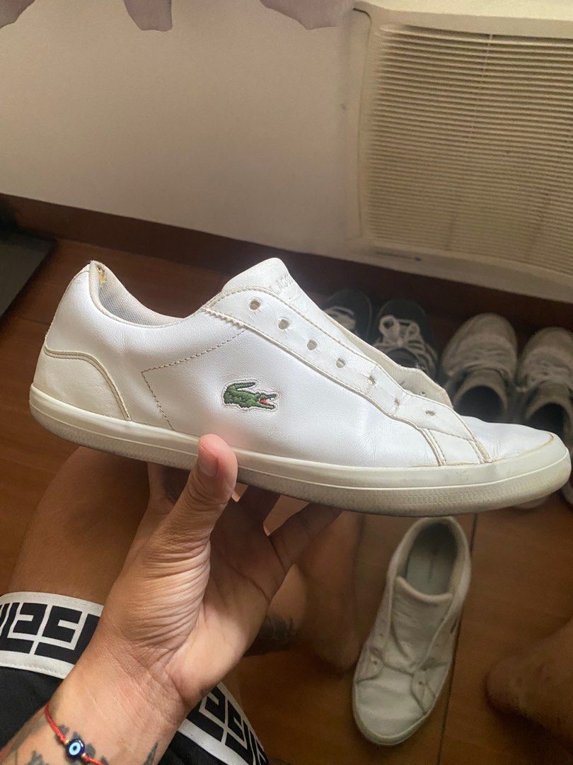 Lacoste best sale flat shoes
