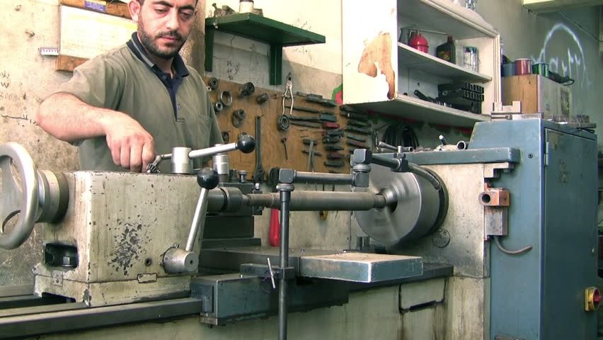 Lathe Machine Operator (Machinist), Jobs & Opportunities, Engineering ...