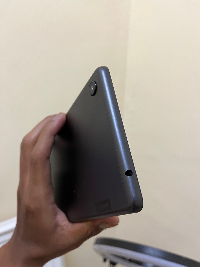 Lenovo M7 Tablet, Mobile Phones & Gadgets, Tablets, Android on Carousell