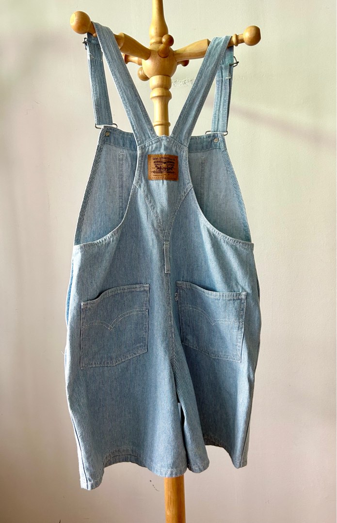 Levis vintage short clearance overalls