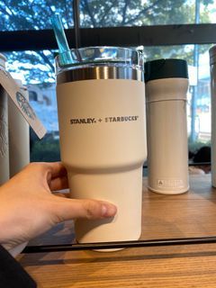 PRE ORDER 2023 Starbucks Taiwan White Pearl 24oz Dome Cup Straw Tumble
