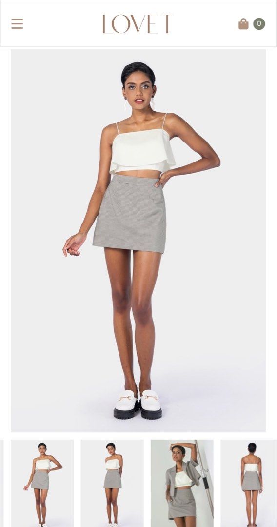 LOPEZ BASIC FLUTTER TOP [BLACK] (Category: Sleeveless) located in Singapore. Submitted by beepboopbashy (Listing ID 1261690516, Image 4). Description: In good condition! I have both white and black. UPDATE: White is sold, only left black Both OOS on site. Top up $2 for tracked mail No low ballers.