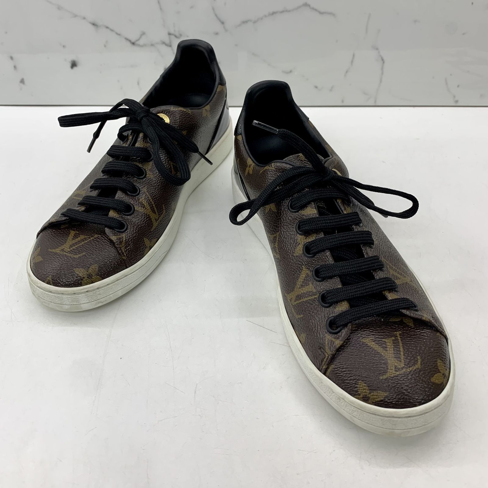 Louis Vuitton Frontrow Sneakers, Men's Fashion, Footwear, Sneakers on  Carousell