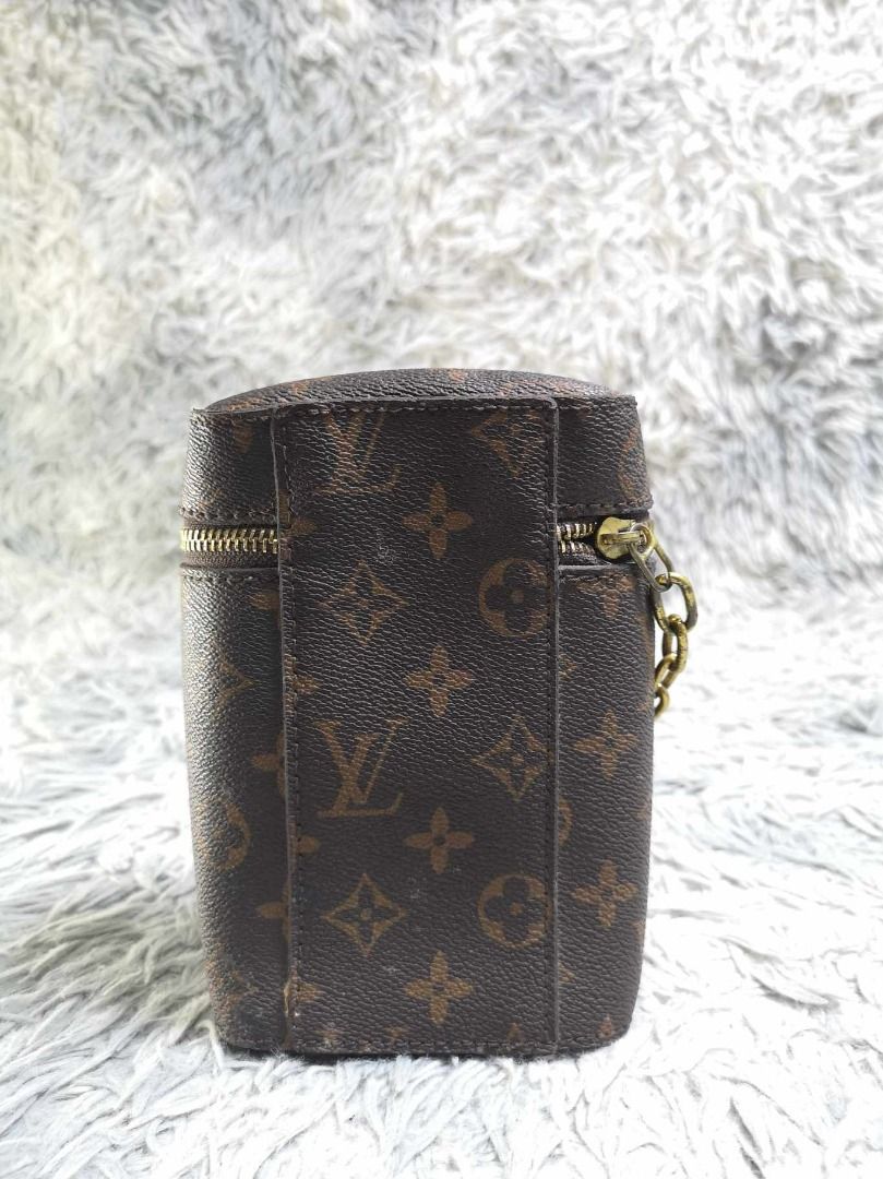 Leather purse Louis Vuitton Brown in Leather - 25087807