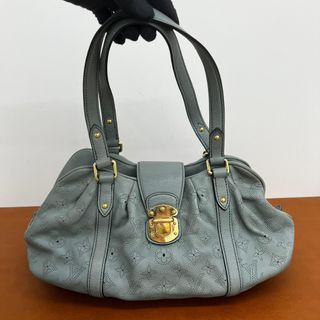 Louis Vuitton Vernis Miroir Alma PM w/ Strap - Black Handle Bags, Handbags  - LOU775469