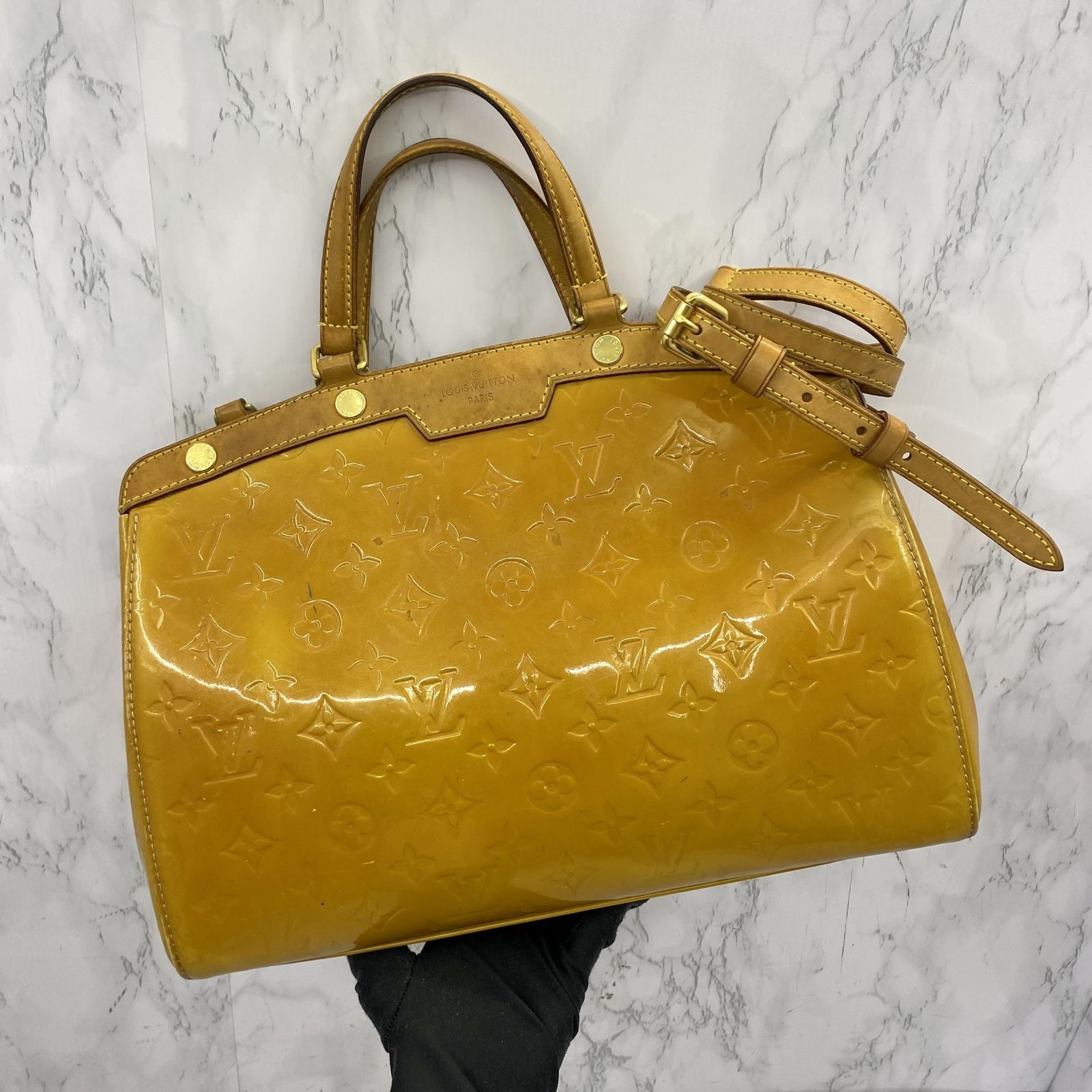 Brea mm Yellow Vernis Leather Shoulder Bag (Authentic Pre-Owned)