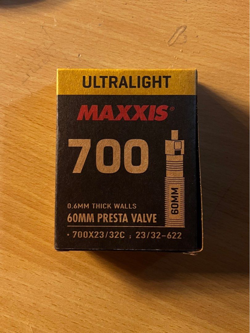 Maxxis ultralight tube 700c deals
