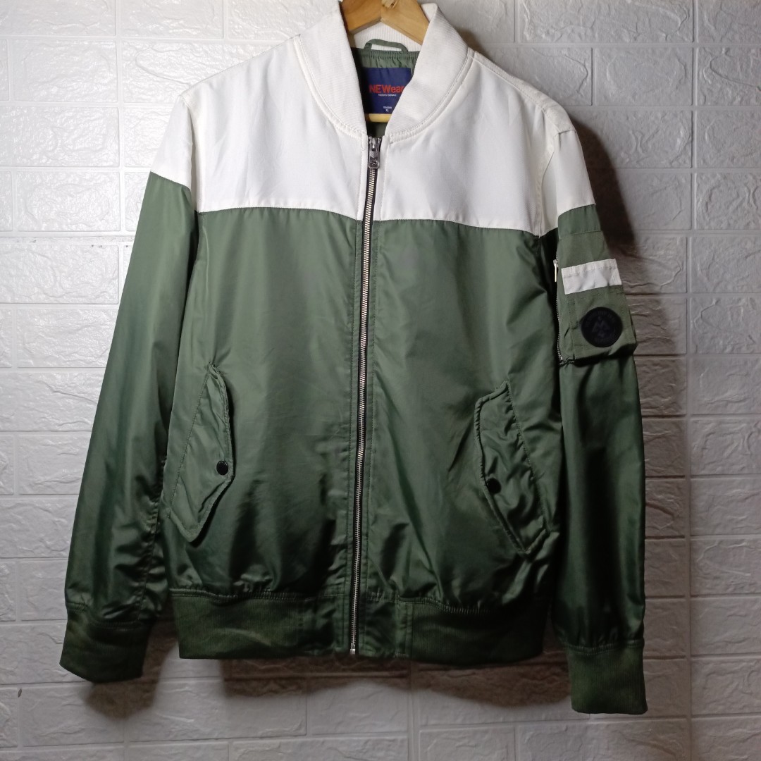 Meters/bonwe Bomber Jacket, Men's Fashion, Coats, Jackets and Outerwear ...