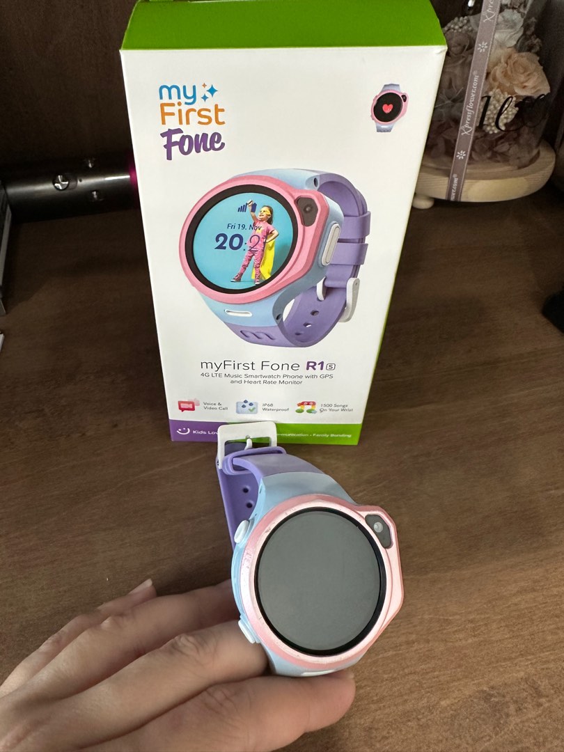 First watch phone hotsell