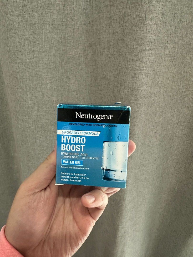 Neutrogena Hydro Boost Water Gel 50ML (Category: Face Care) located in Valenzuela. Submitted by littlemissdeals (Listing ID 1261717621, Image 1). Description: Neutrogena Hydro Boost Water Gel 50ML PHP 780 + local shipping Money back guaranteed if proven fake Courier: J&T, Lalamove, Grab Message us for inquiries 📍PH location: Valenzuela Disclaimer: littlemissdeals is not affliated nor associated with any of the brands featured. All copyrights res