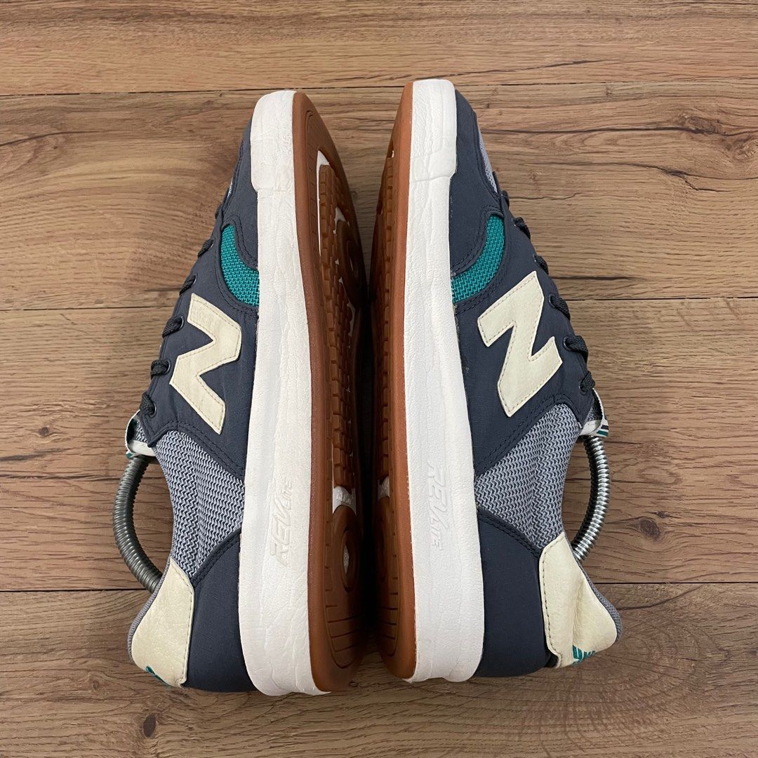 New balance 300 9.5uk