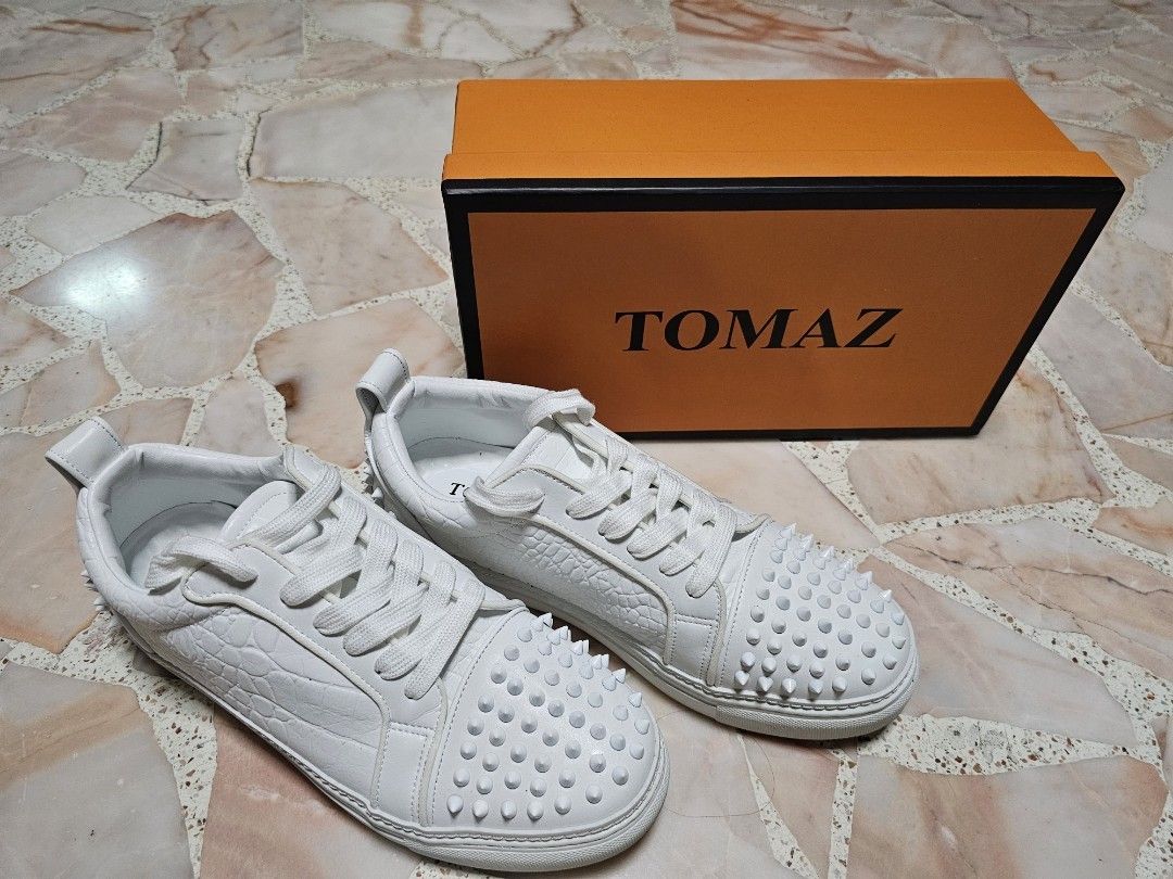 Nice fashion shop shoes